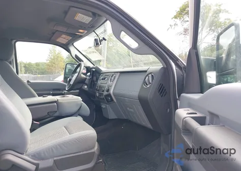 2014 Ford F-250 Xlt из США, поврежденный, VIN 1FT7X2B6XEEB10653